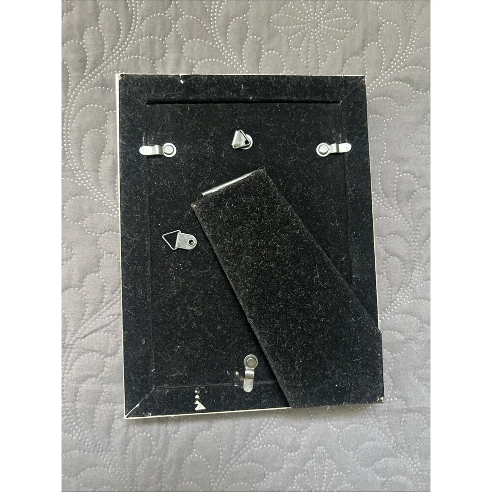 VTG Gorgeous Ornate Wooden Silver Metallic 5x7 in Photo Frame Home Decor Accent